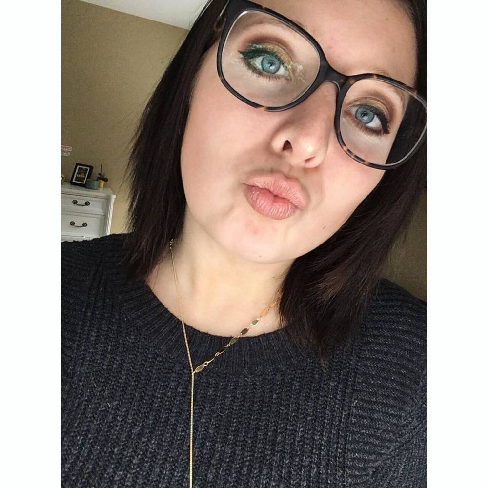 Meet your Posher, Haley